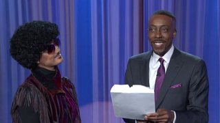 Prince announces takeover of <i>Arsenio Hall Show</i> in appropriately Prince-ian manner